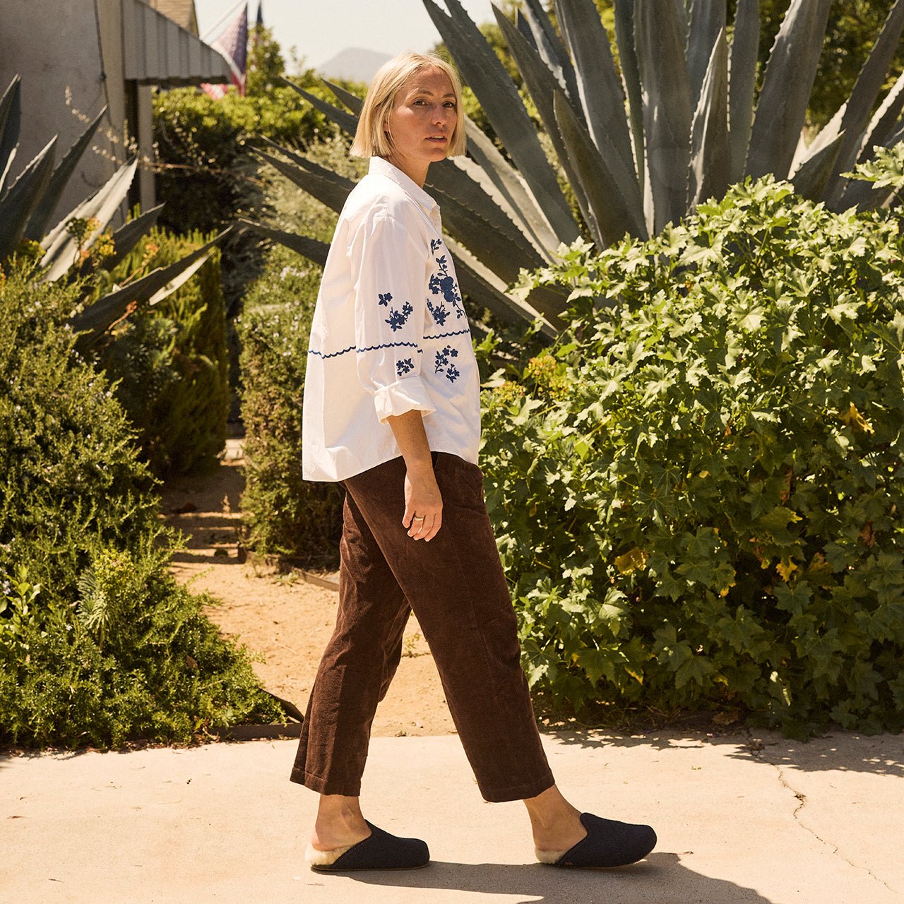 The Woolie Burro - Navy with Short fur Sherpa