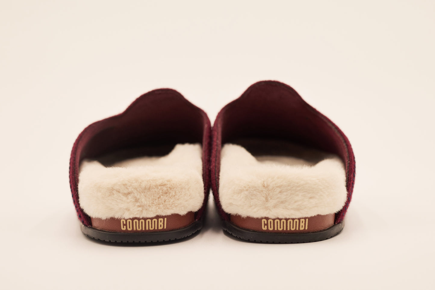 The Woolie Burro - Oxblood with Short fur Sherpa