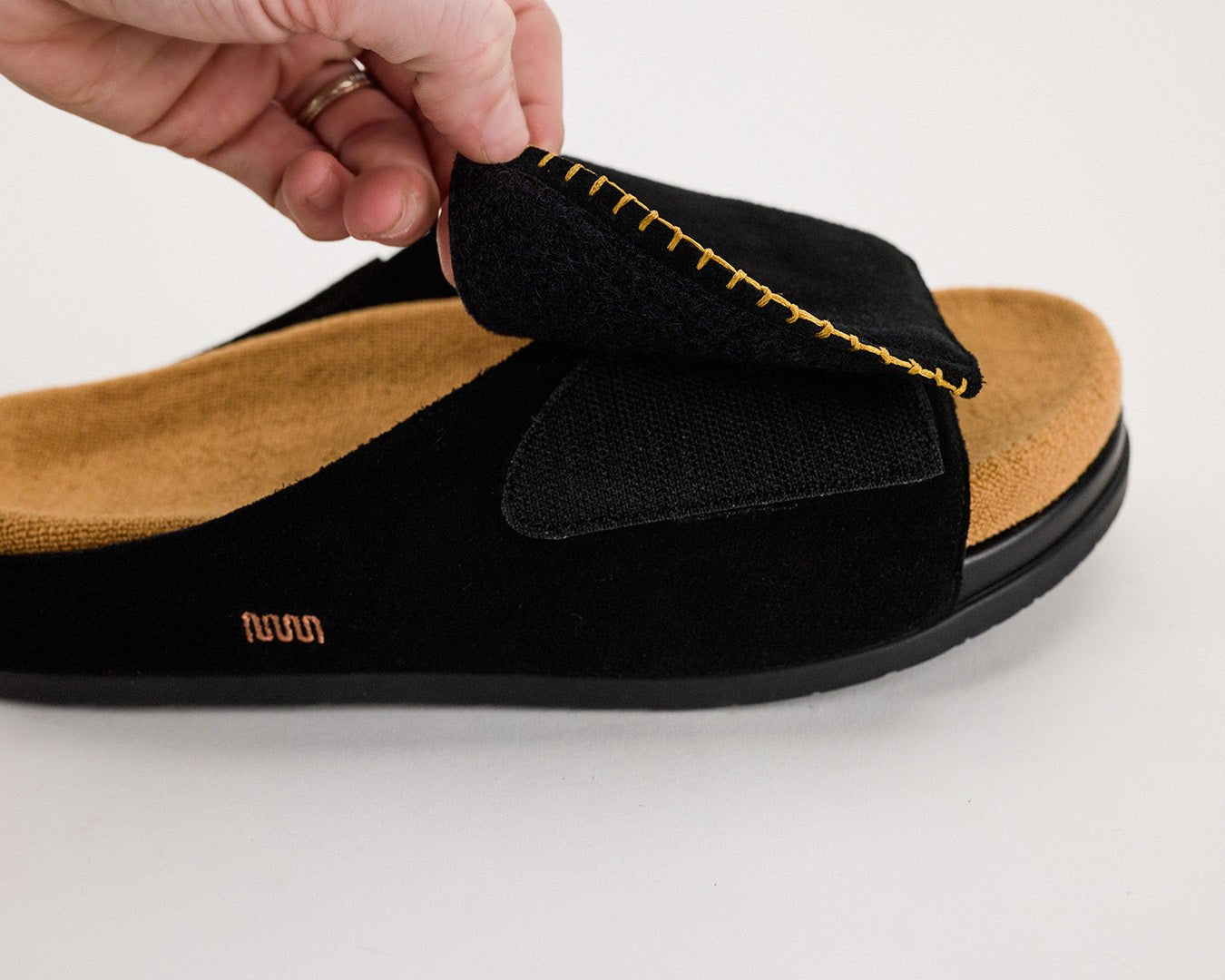 The Ollie Slide - Black Suede